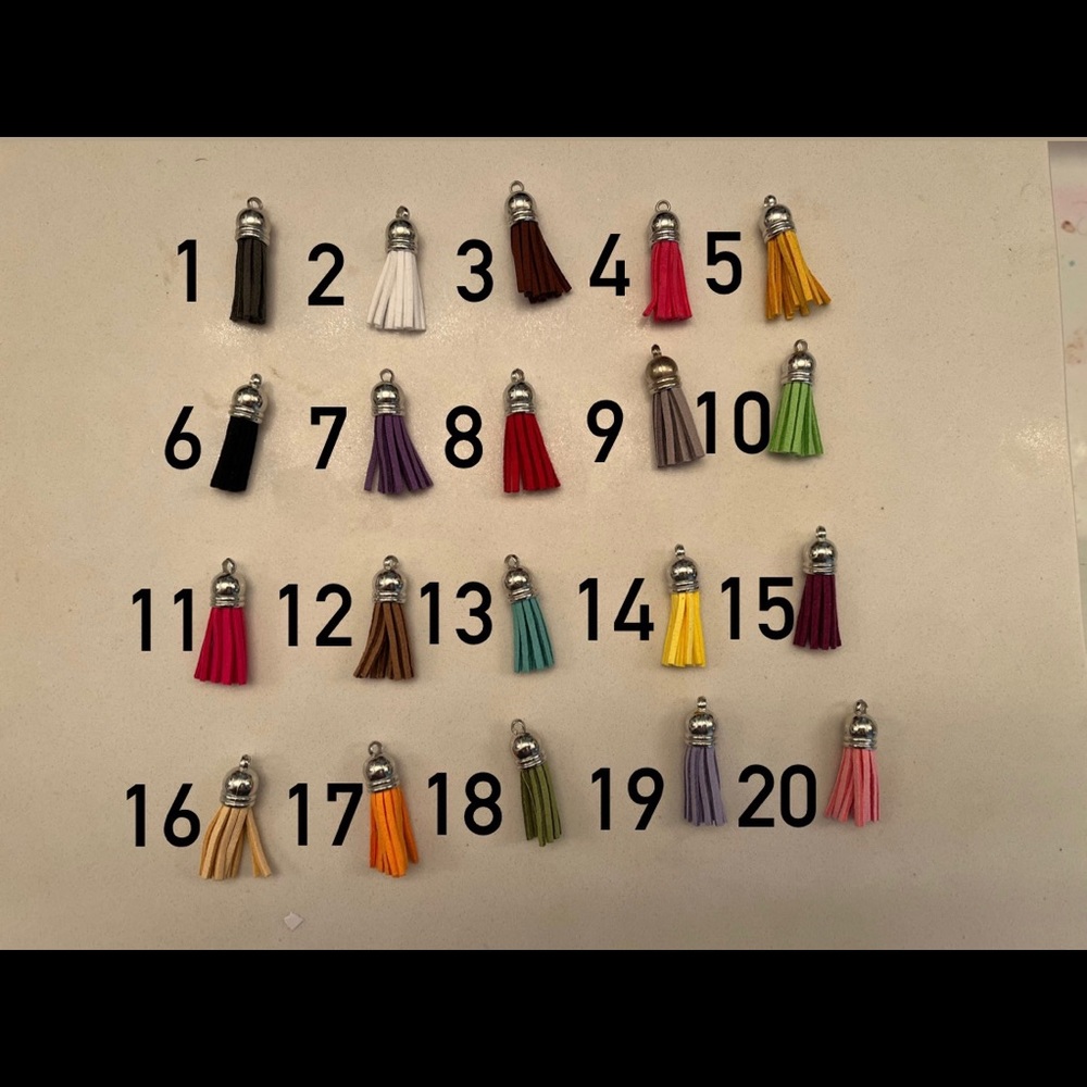 J keychain - Picture 4 of 4